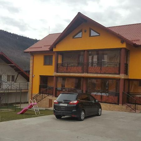 Casa Dodoc Hotel Caciulata Exterior photo